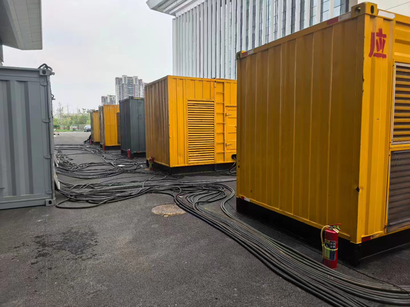 前海街道不同季节柴油发电机组保养有哪些注意事项？